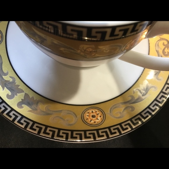 Medusa Design - Coffee/Tea Set - Picture 4 of 6